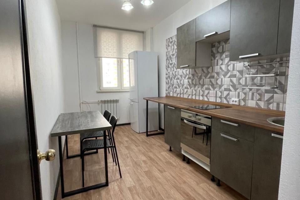 Сдаётся 2-комнатная квартира, 60 м²