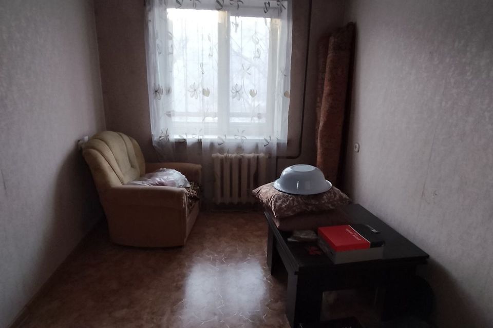 Продаётся 4-комнатная квартира, 72 м²