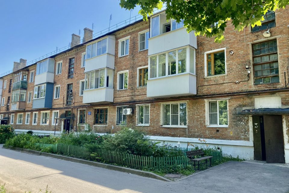 Продаётся 1-комнатная квартира, 32 м²