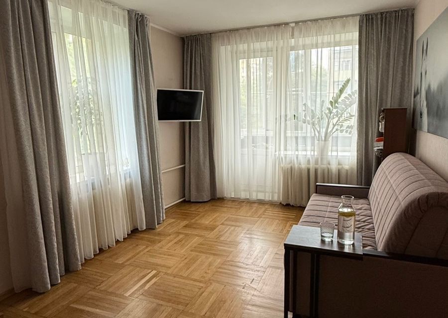 Продаётся 1-комнатная квартира, 30.7 м²