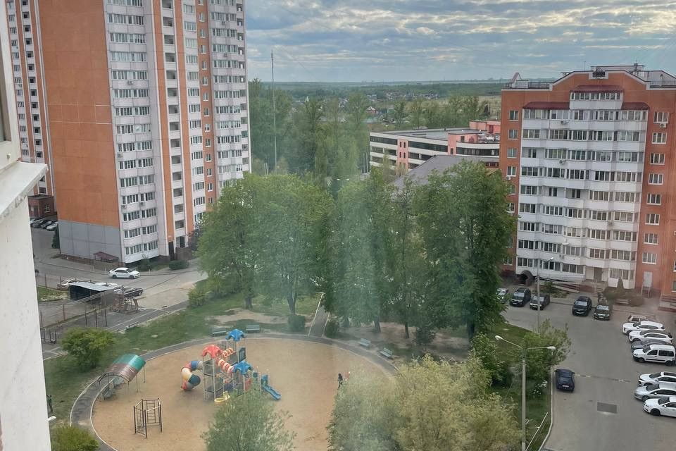 Продаётся 1-комнатная квартира, 42 м²