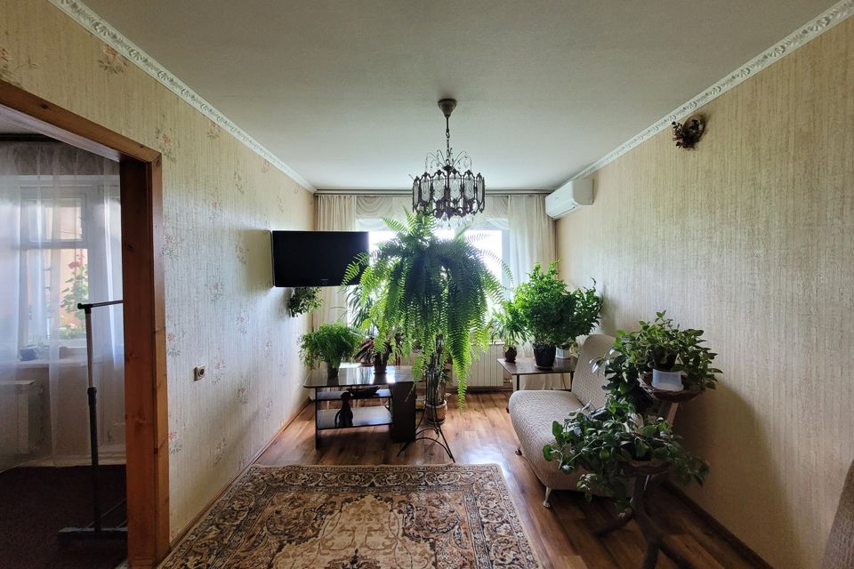 Продаётся 3-комнатная квартира, 56 м²