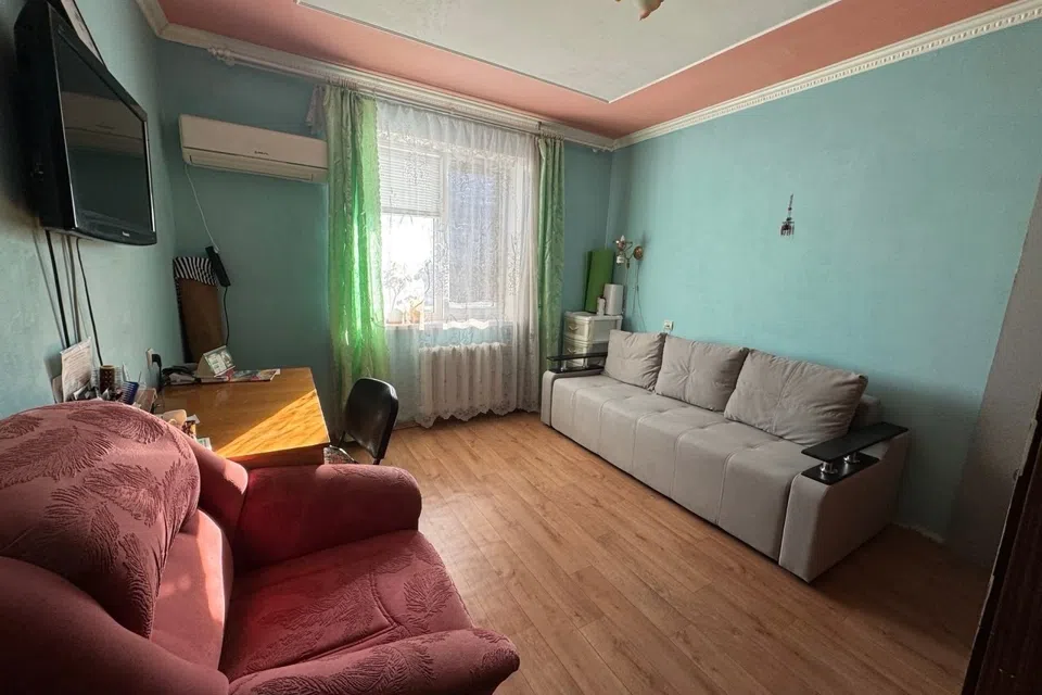 Продаётся 2-комнатная квартира, 56 м²