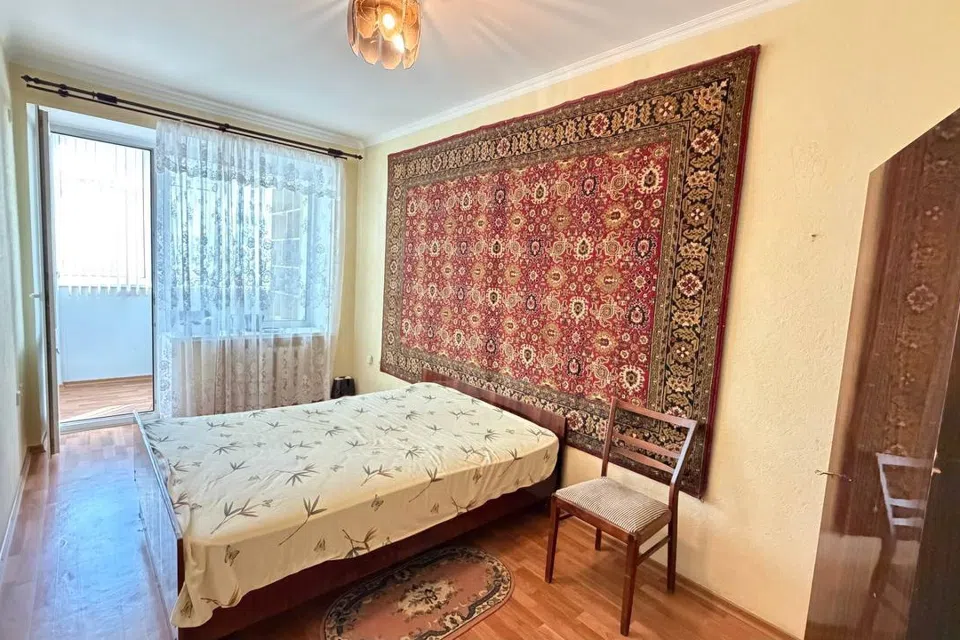 Продаётся 3-комнатная квартира, 82.7 м²
