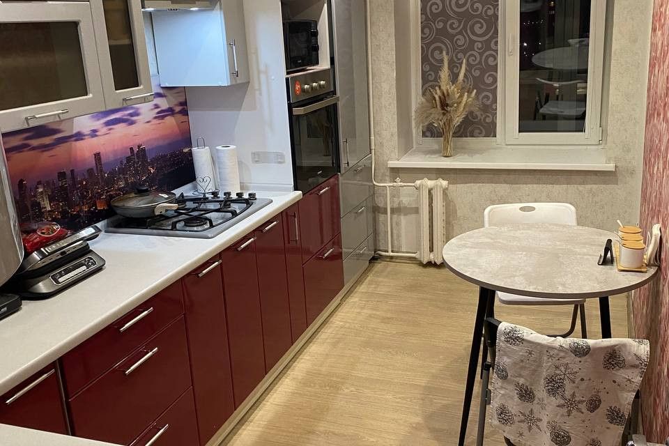 Продаётся 1-комнатная квартира, 37.8 м²
