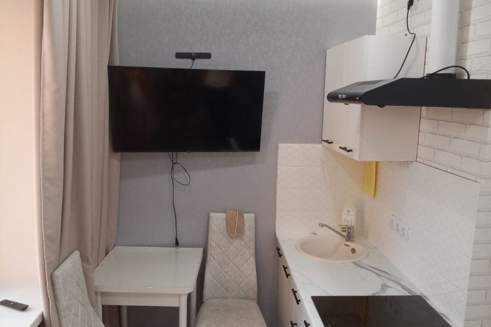 Продаётся комната в 1-комн. квартире, 14 м²