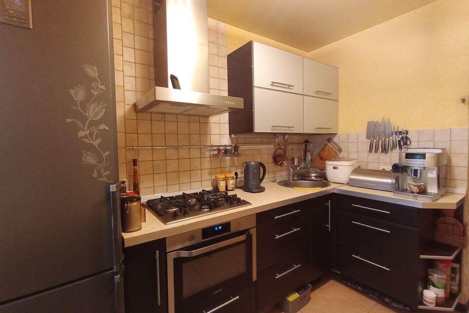 Продаётся 3-комнатная квартира, 58 м²