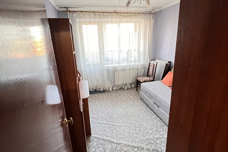 Продаётся 3-комнатная квартира, 65.4 м²