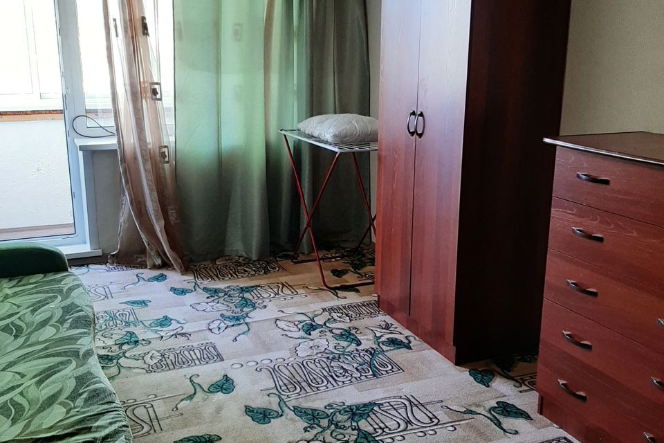 Продаётся 1-комнатная квартира, 38 м²