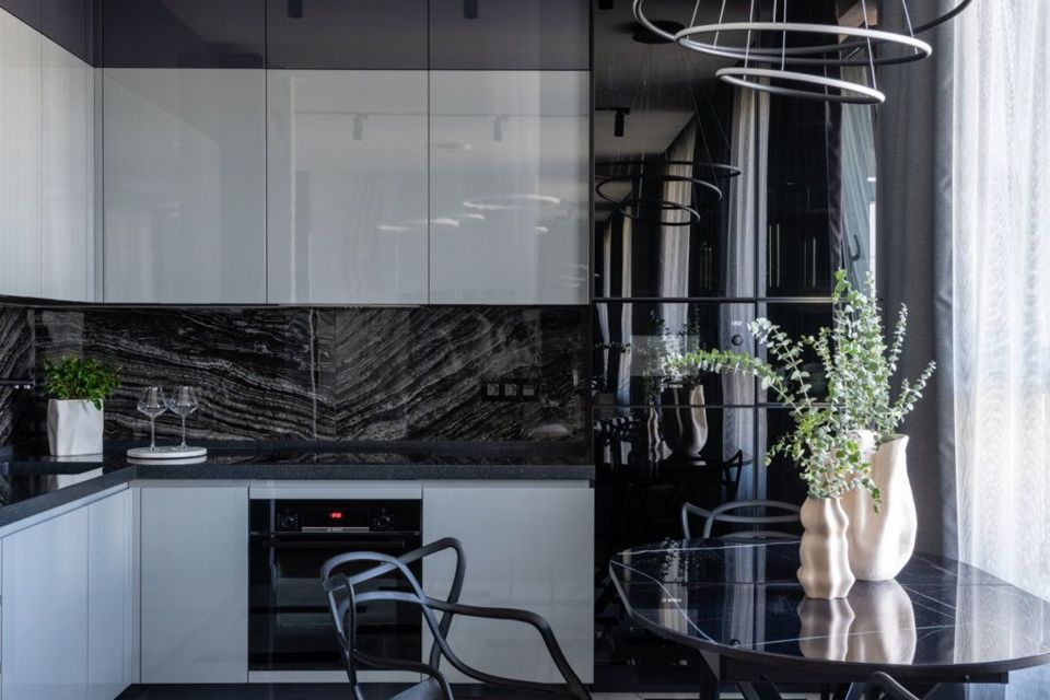 Продаётся 1-комнатная квартира, 46 м²
