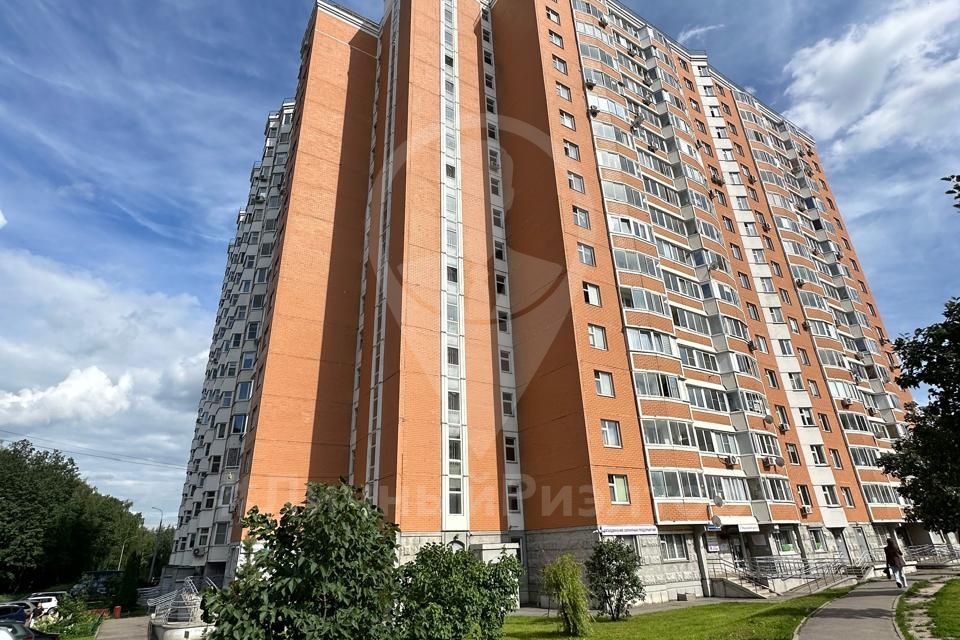 Продаётся 3-комнатная квартира, 73.7 м²