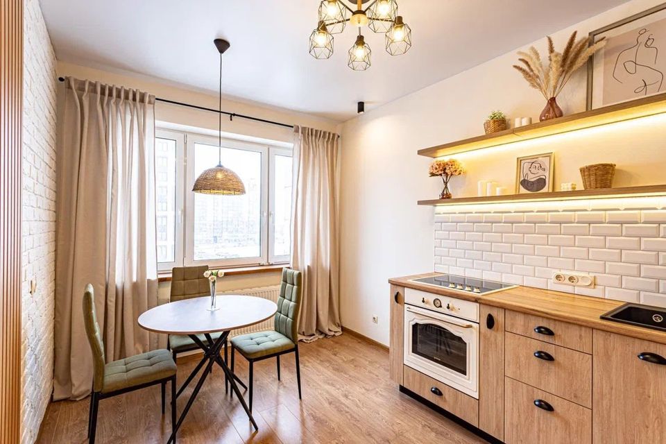 Продаётся 1-комнатная квартира, 40.8 м²
