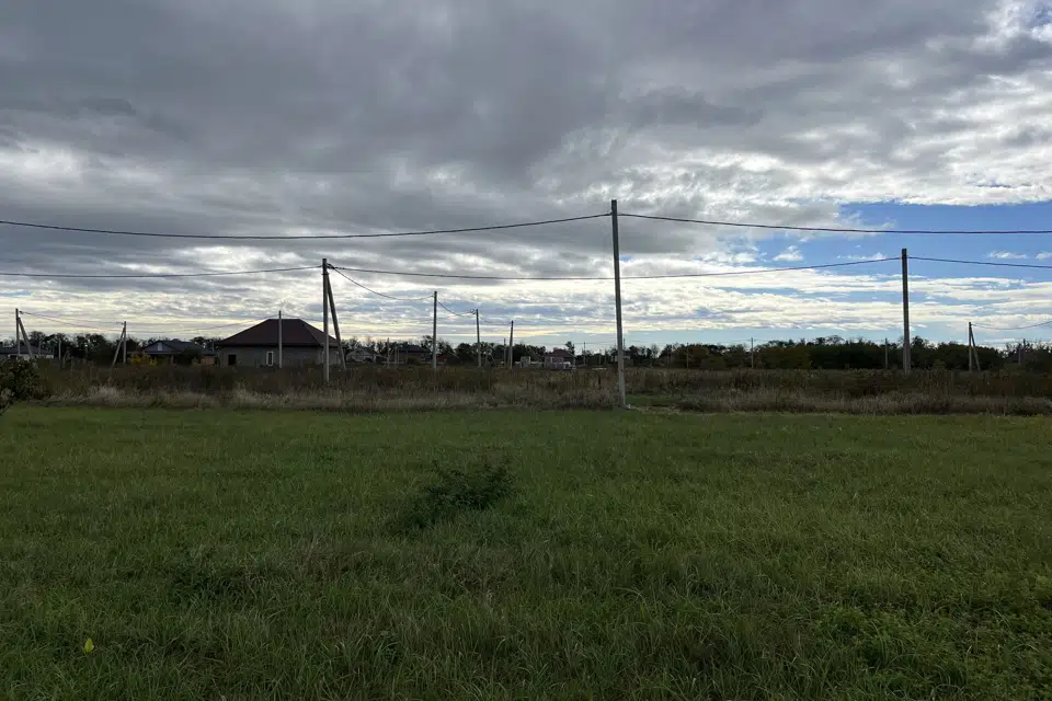 Продаётся участок, 10 сот., ИЖС