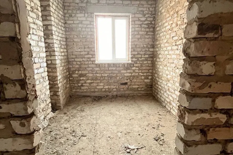 Продаётся 2-этажный дом, 325 м²