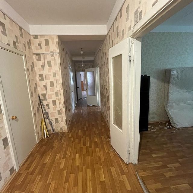 Продаётся 3-комнатная квартира, 112.8 м²