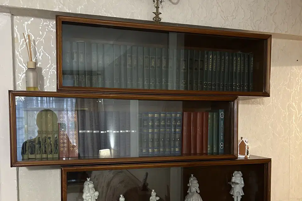 Продаётся 3-комнатная квартира, 56.9 м²