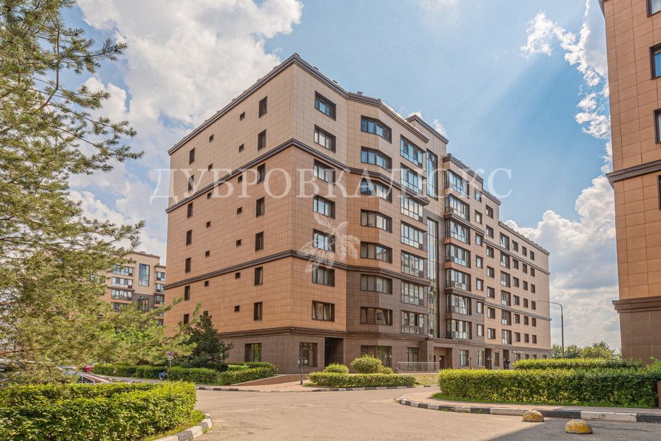 Продаётся 3-комнатная квартира, 103 м²