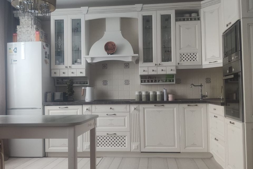 Продаётся 3-комнатная квартира, 75.3 м²