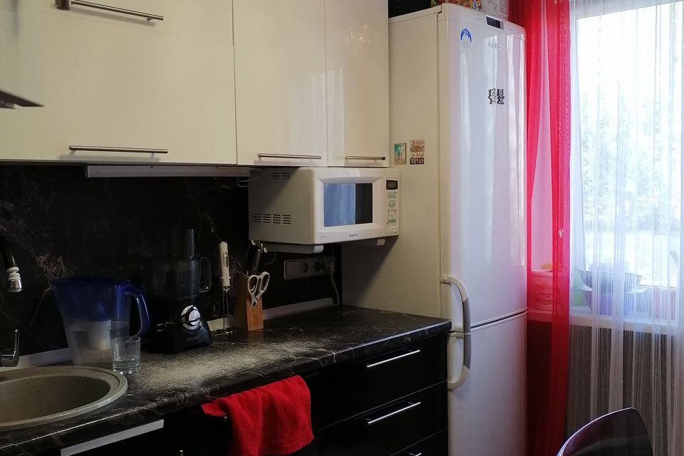 Продаётся 4-комнатная квартира, 78 м²