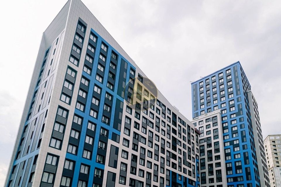 Продаётся 2-комнатная квартира, 82.39 м²