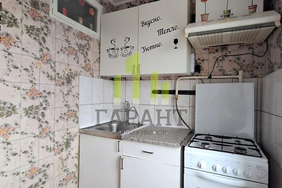 Продаётся 2-комнатная квартира, 42.1 м²