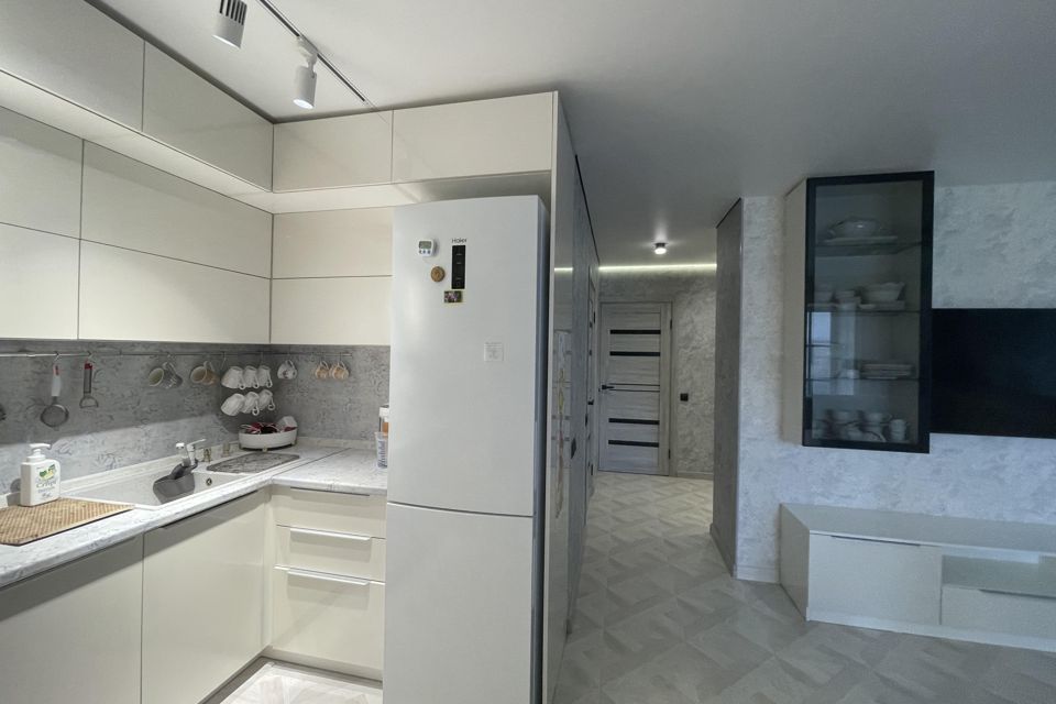 Продаётся 2-комнатная квартира, 62.1 м²