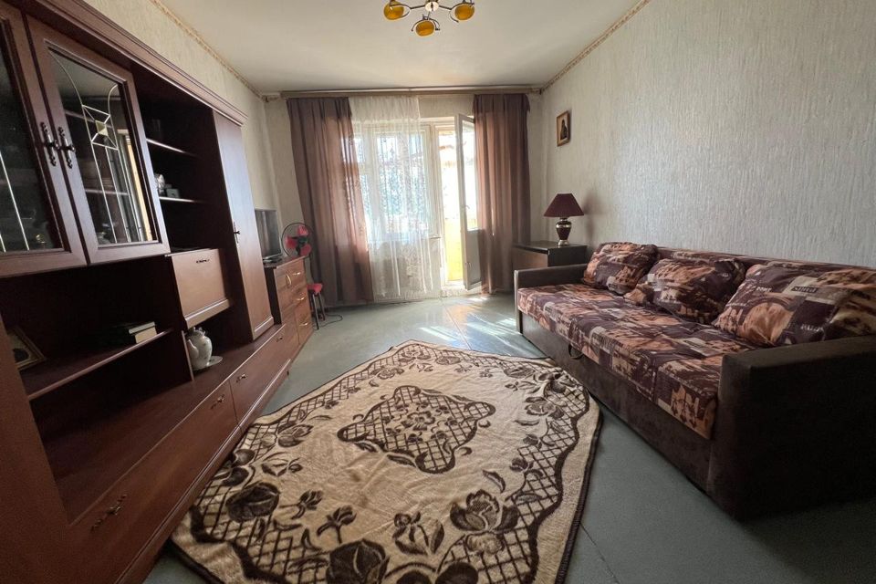Продаётся 1-комнатная квартира, 39.6 м²