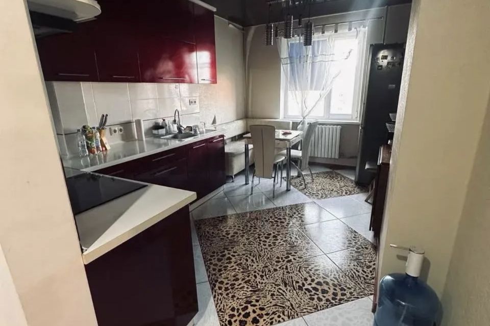 Продаётся 3-комнатная квартира, 69 м²