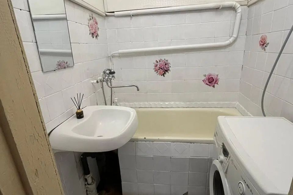 Продаётся 3-комнатная квартира, 50.2 м²