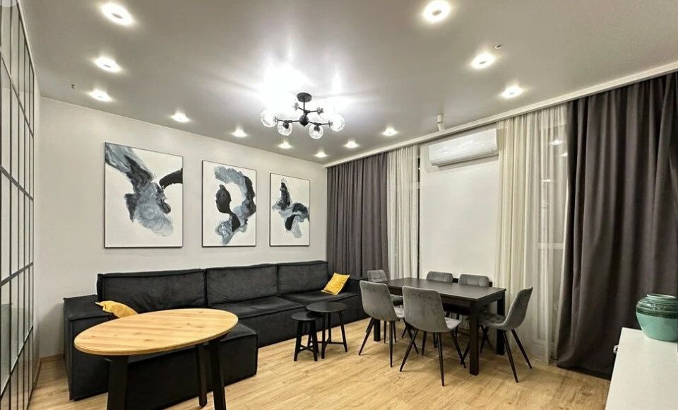 Продаётся 3-комнатная квартира, 77.3 м²