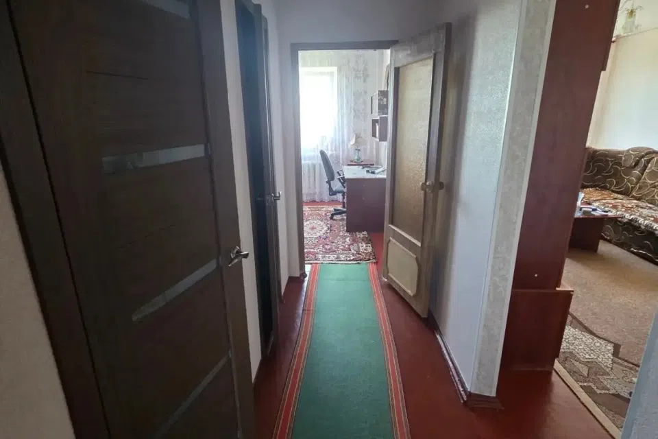 Продаётся 3-комнатная квартира, 64 м²