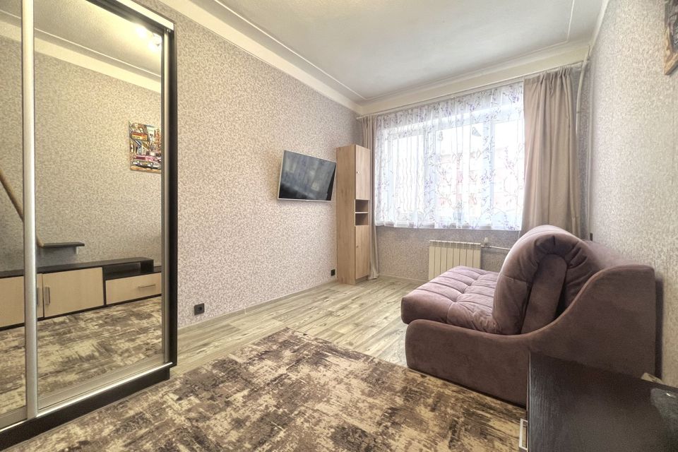 Продаётся 3-комнатная квартира, 65 м²