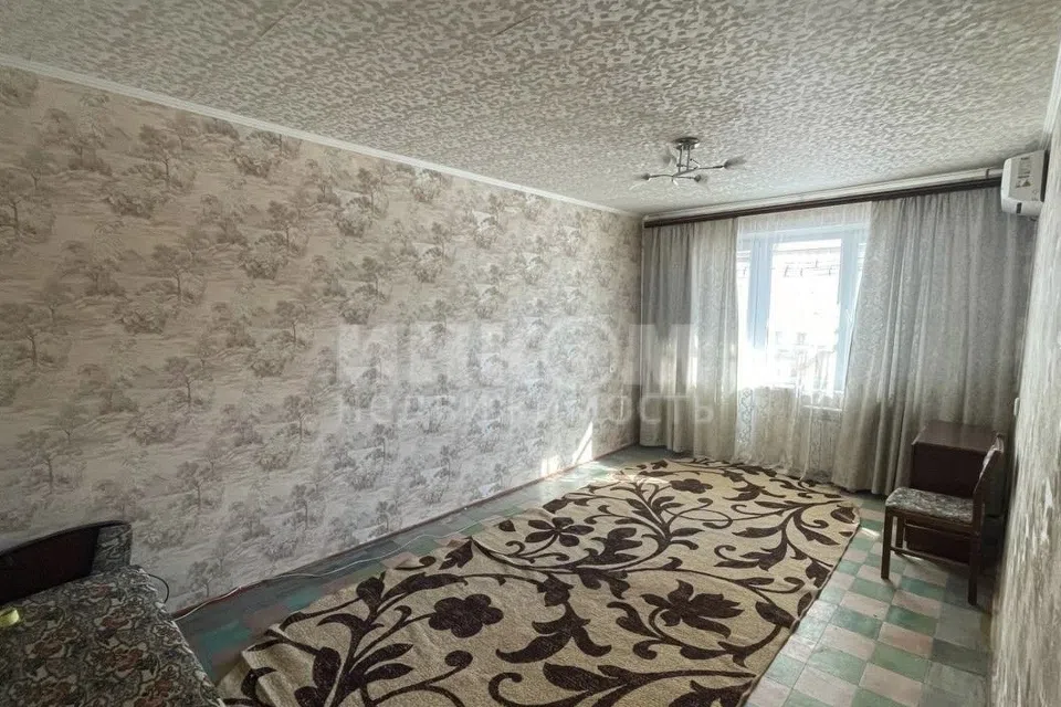 Продаётся 1-комнатная квартира, 32 м²