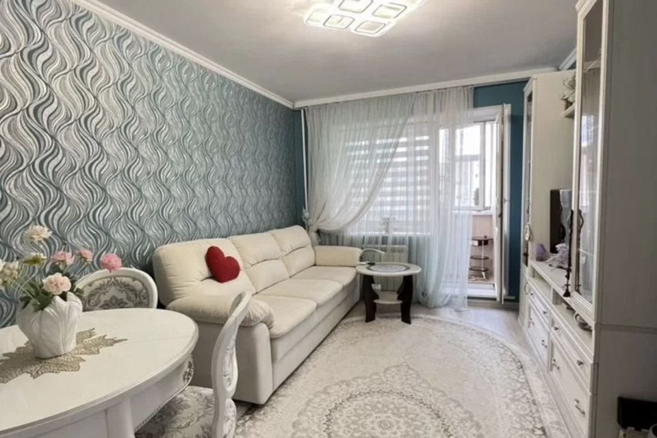 Продаётся 2-комнатная квартира, 43.3 м²