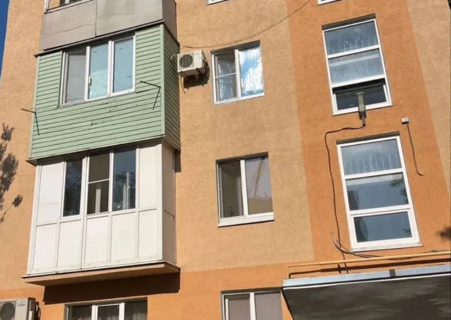 Продаётся 3-комнатная квартира, 52.8 м²