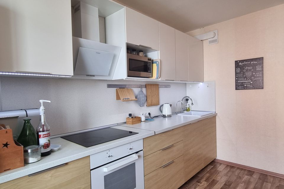 Продаётся 2-комнатная квартира, 59.5 м²