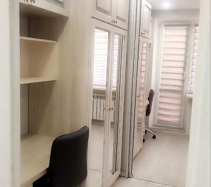 Продаётся 3-комнатная квартира, 62.1 м²