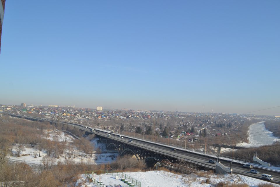 Продаётся 3-комнатная квартира, 71.5 м²