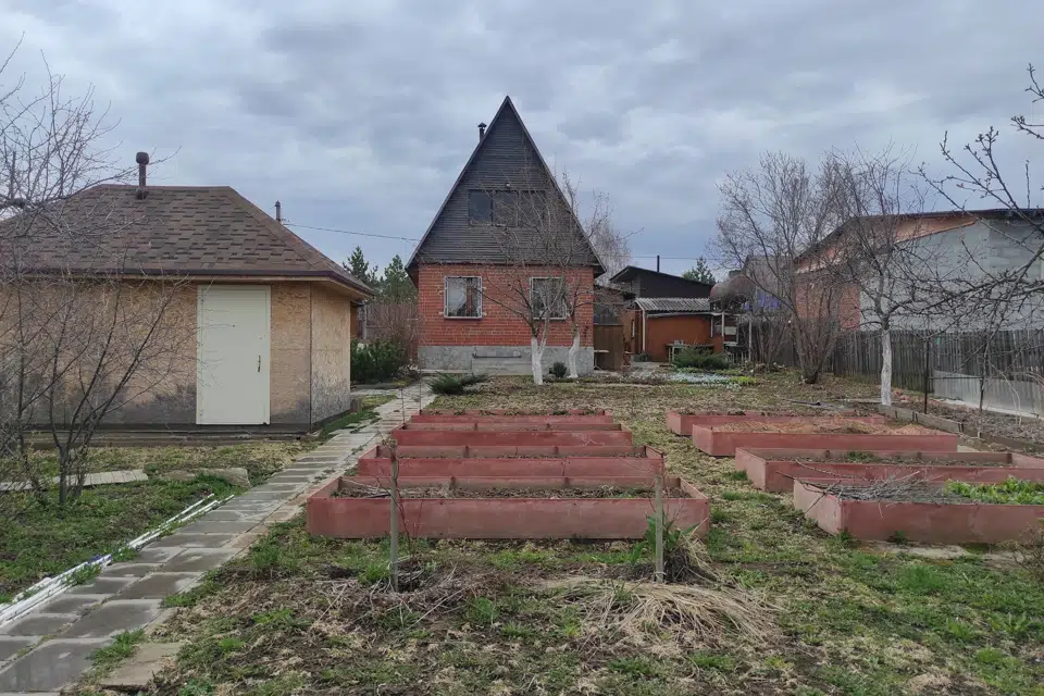 Продаётся 2-этажный дом, 140 м²