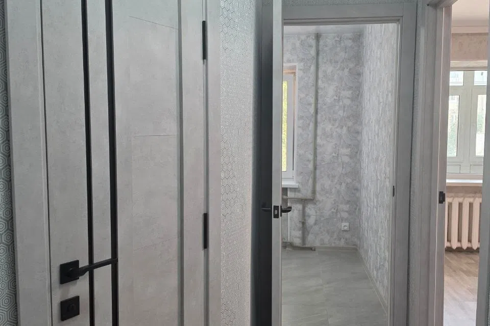 Продаётся 1-комнатная квартира, 32 м²