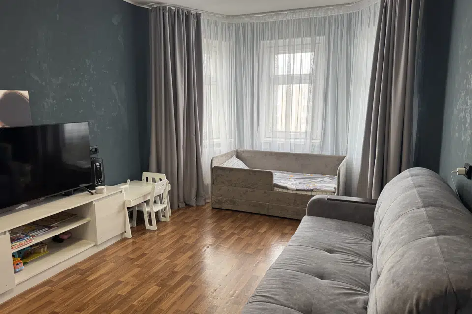 Продаётся 1-комнатная квартира, 35.6 м²
