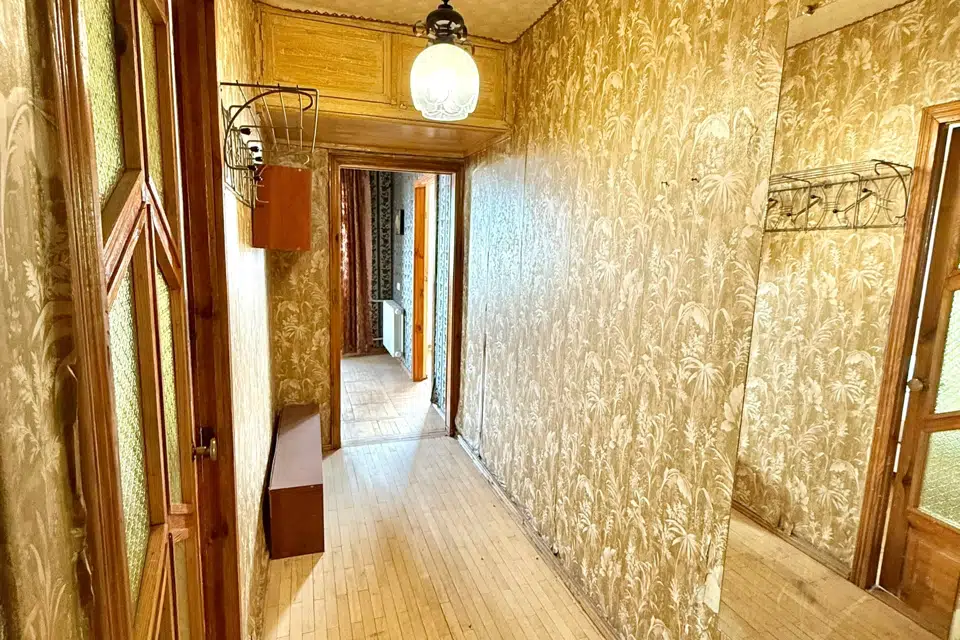 Продаётся 3-комнатная квартира, 60 м²