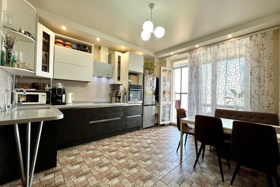 Продаётся 2-комнатная квартира, 69 м²