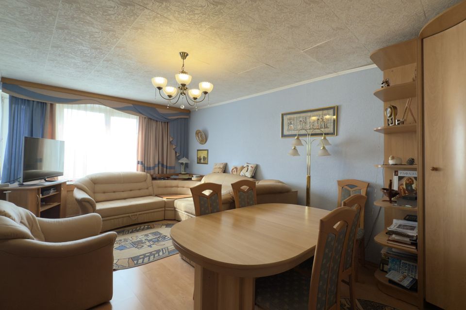 Продаётся 3-комнатная квартира, 63.3 м²