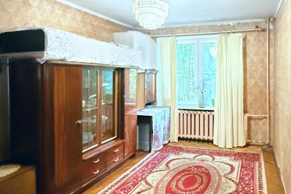 Продаётся 2-комнатная квартира, 42.4 м²