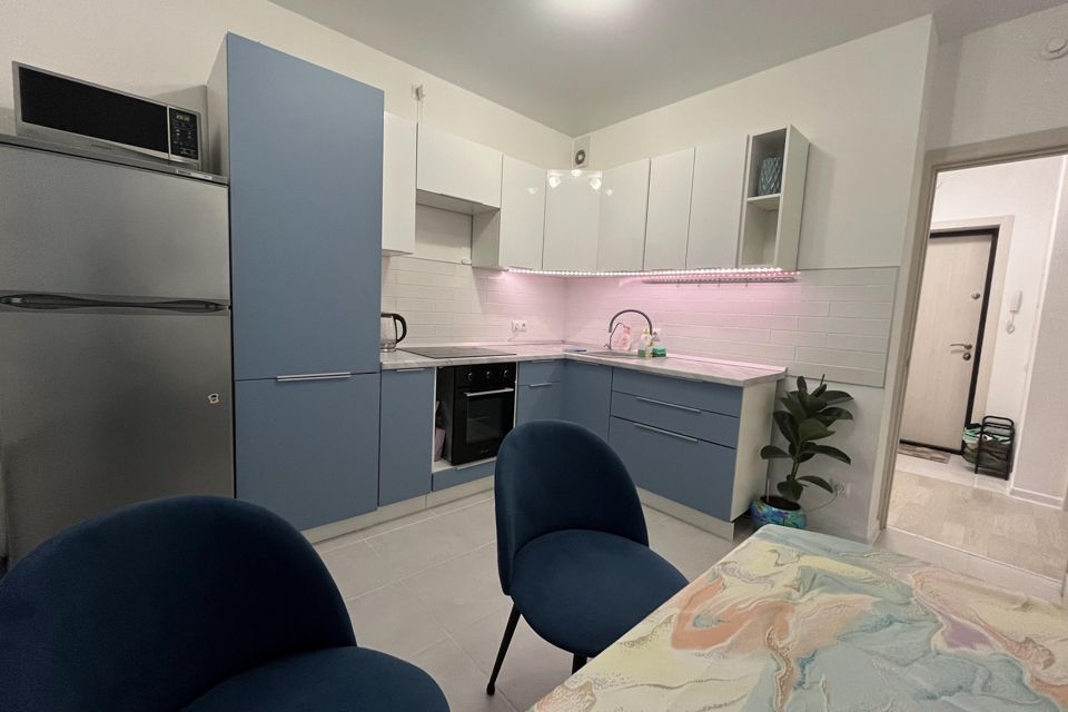 Продаётся 2-комнатная квартира, 58.7 м²