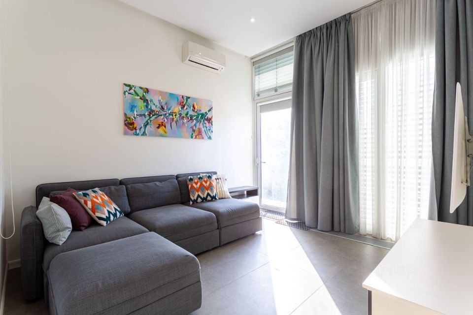 Продаётся 2-комнатная квартира, 42 м²