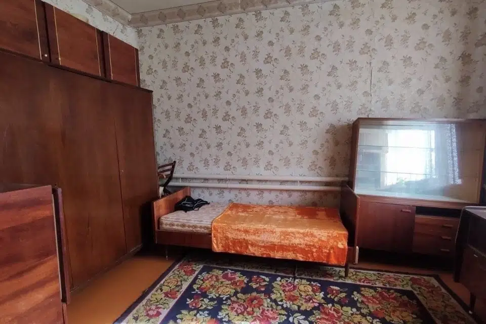 Продаётся 4-комнатная квартира, 63 м²