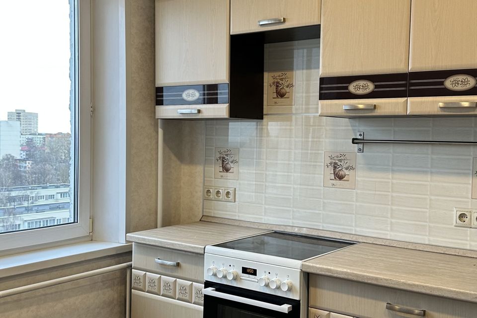 Продаётся 1-комнатная квартира, 37.6 м²