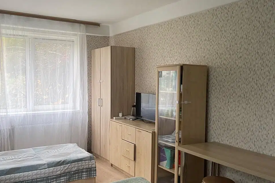Продаётся комната в 3-комн. квартире, 18 м²